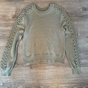 Love Ellie - Women’s Sweater - Size Small